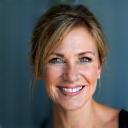 Portrait von Anja Becker, Vorstand bei FinServ